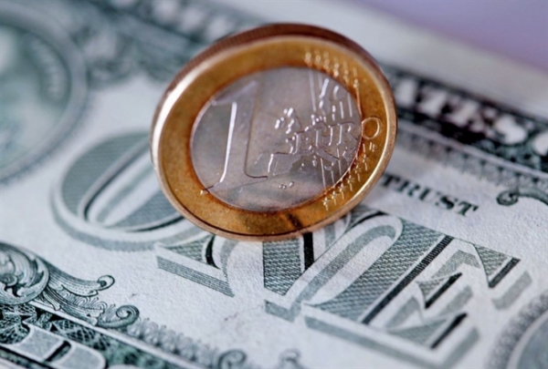 EUR/USD: пессимизм вокруг евро зашкаливает